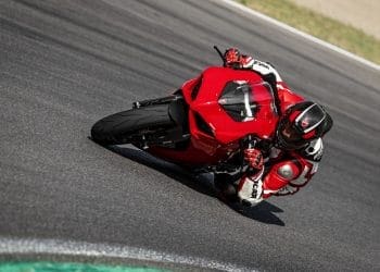 Ducati confirma planos para novo V2 Panigale: O futuro dos desportivos de média cilindrada