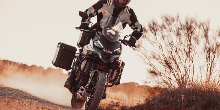 Mitt 530TT Adventure 2024: Explore sem parar com esta trail de cilindrada intermédia