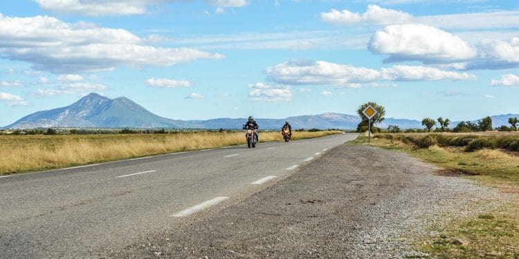 Medida proposta nos EUA pode «barrar» marcas de motos chinesas a partir de 2027