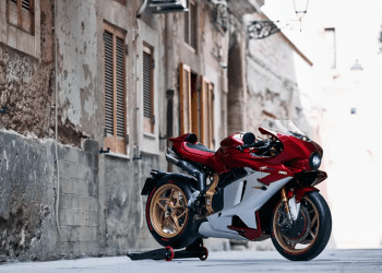 MV Agusta Superveloce 1000 Serie Oro: Uma verdadeira Superbike retro exclusiva