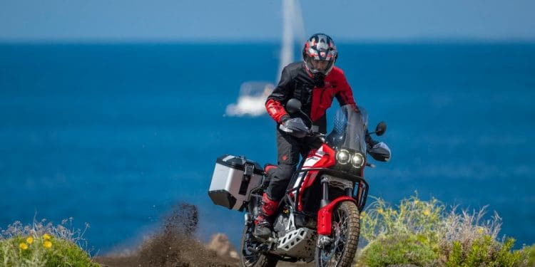 Ducati DesertX Discovery ’24 – eleva a fasquia da gama DesertX