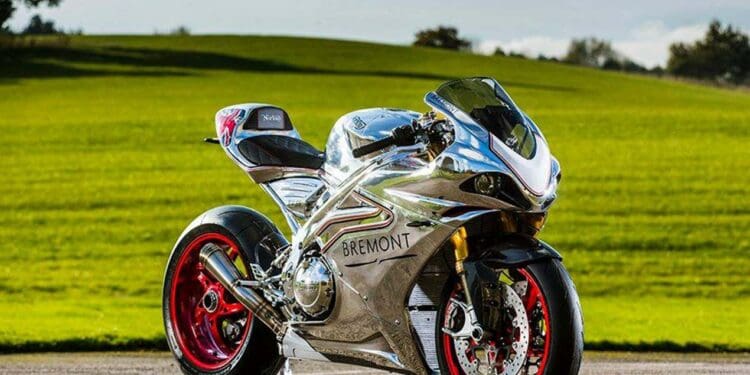 A TVS está a desenvolver uma nova gama de modelos para as motos Norton