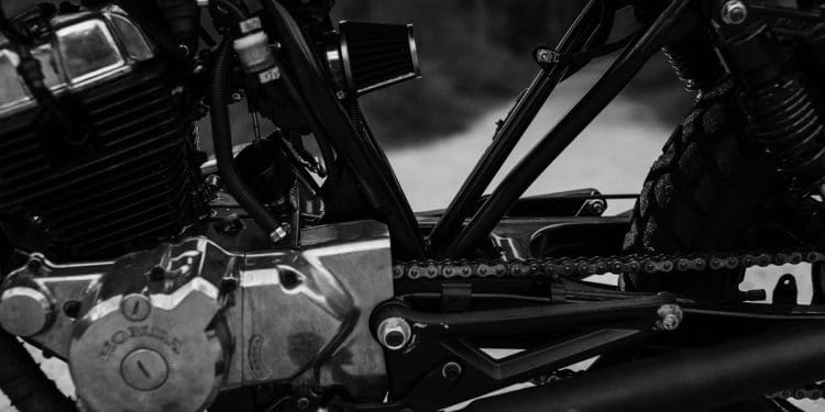 Políticas ambientais «matam» motos antigas em Singapura