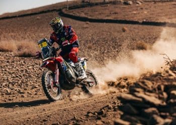 Ricky Brabec fora do Rali de Marrocos e com possível lesão nos ligamentos