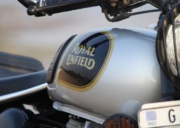 Nova Royal Enfield Shotgun 350 vista a testar outra vez
