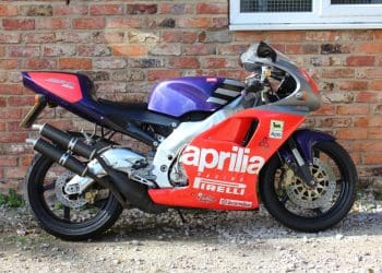 A icónica Aprilia RS250: A lenda das duas rodas que marcou a década de 90