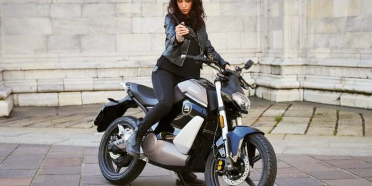 Recorde a Super Soco TS Hunter: Bastante bateria, a par de um design atraente