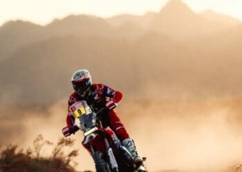 ‘Amanhã vou tentar garantir um pouco mais para que a 12.ª etapa seja mais relaxada’ – Ricky Brabec