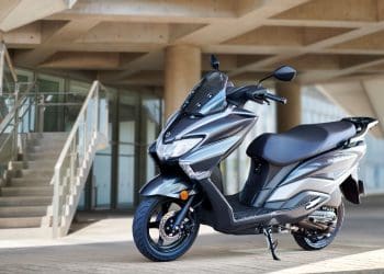 Suzuki volta a mexer com o mercado: conheça a Burgman Street 125