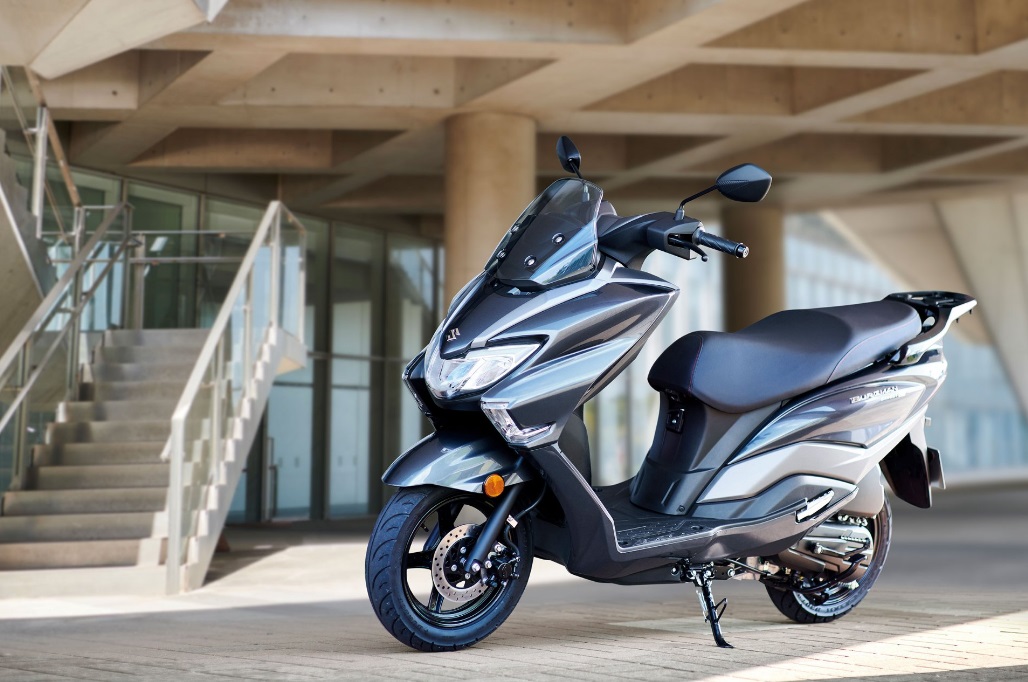 Suzuki volta a mexer com o mercado: conheça a Burgman Street 125