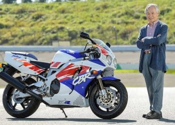 Honda CBR900RR Fireblade 1992 – ponto de viragem na gama das super desportivas