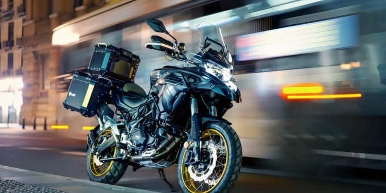 Benelli TRK 552 – modelo renovado e lançado na China – em breve no mercado europeu?