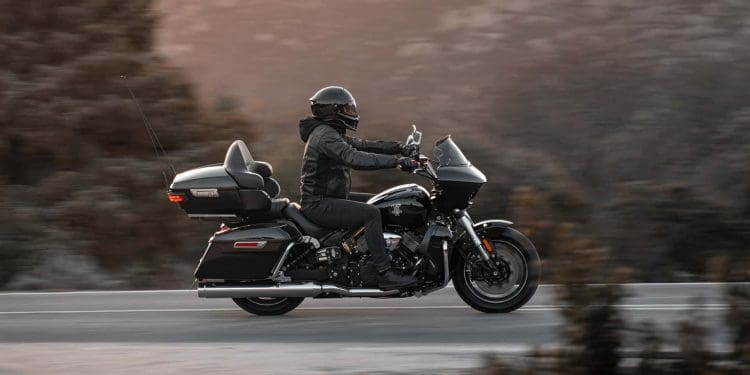 Mitt 808 Traveler – inspirada em modelos americanos?