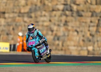 David Alonso liderou treino 2 com pista molhada no GP de Aragão de Moto3
