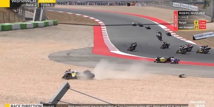 Nicole van Aswegen sofreu fratura no fémur e outras lesões num assustador acidente no WorldWCR em Portimão