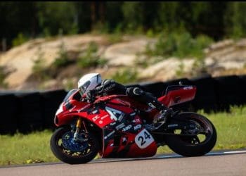 Vector-ST, moto elétrica neerlandesa, em testes na Ten Kate Racing