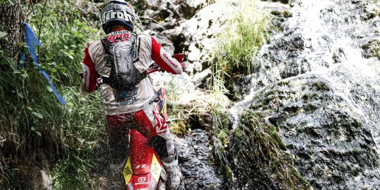 Wade Young lidera o Hard Enduro Xross após o primeiro dia