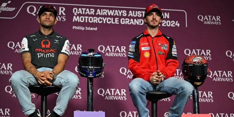 Acosta agita as águas: Questiona se a Ducati irá influenciar a luta pelo título de MotoGP entre Bagnaia e Martín