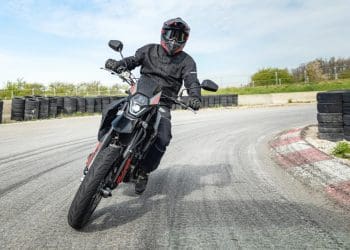 XSM125: A Supermoto elegante e versátil da Malaguti