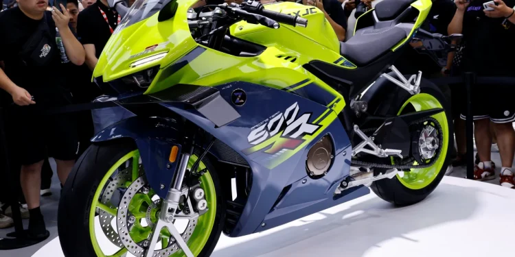 Nova desportiva chinesa desafia gigantes do mercado – conheça a ZX-500RR
